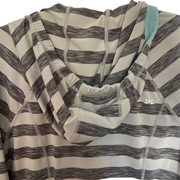 Lukka Women's Medium Gray and White Zip Up Hoodie with Pockets, Stretchy Fabric - Picture 8 of 16